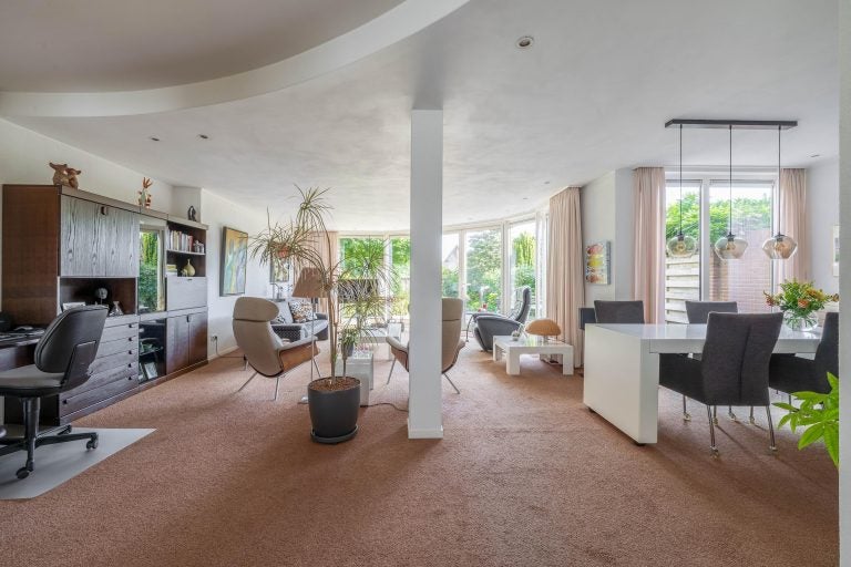 Hoekwoning te koop: Charles Ruysstraat 10, Reuver