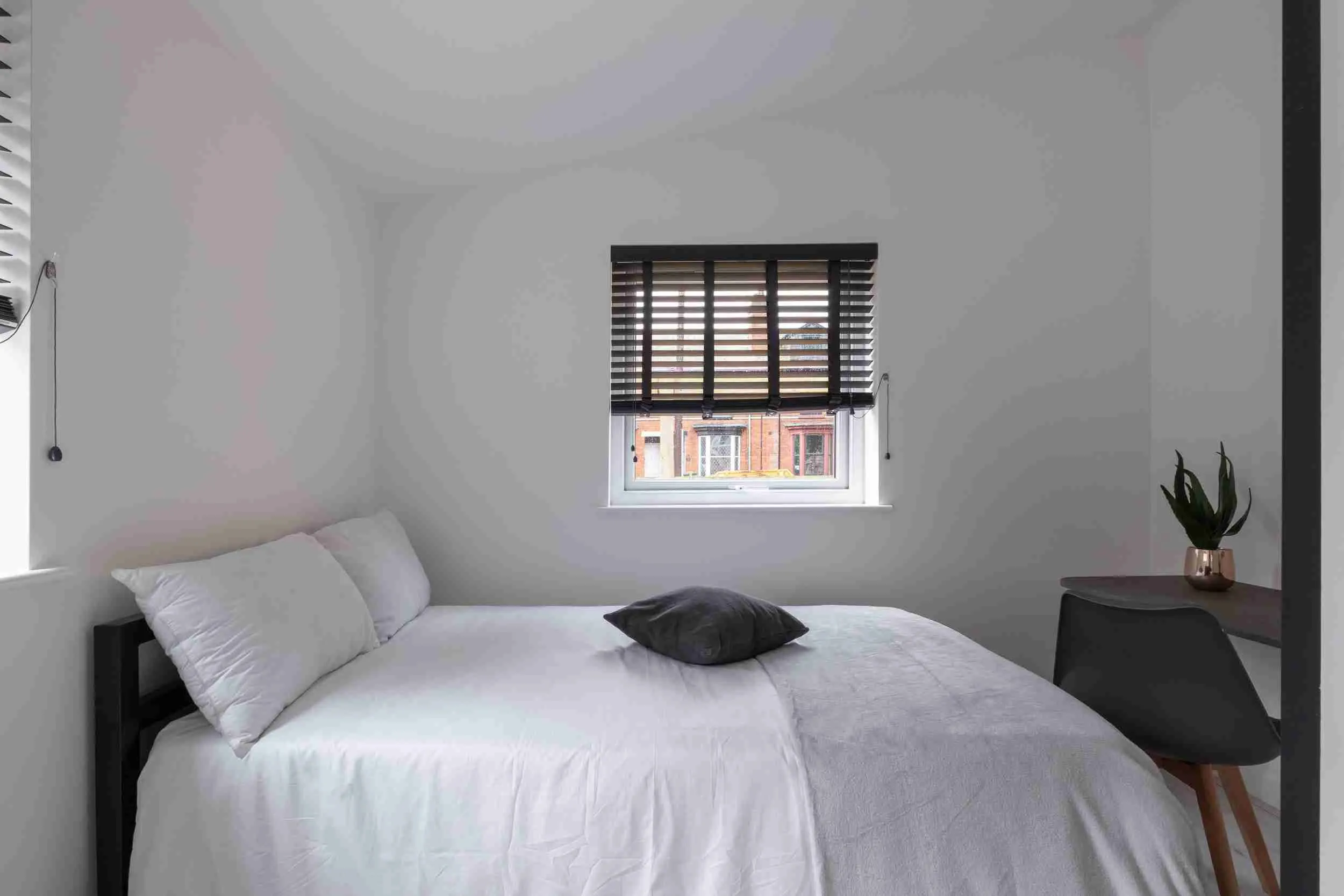 Room Vernon Street in Lincoln
