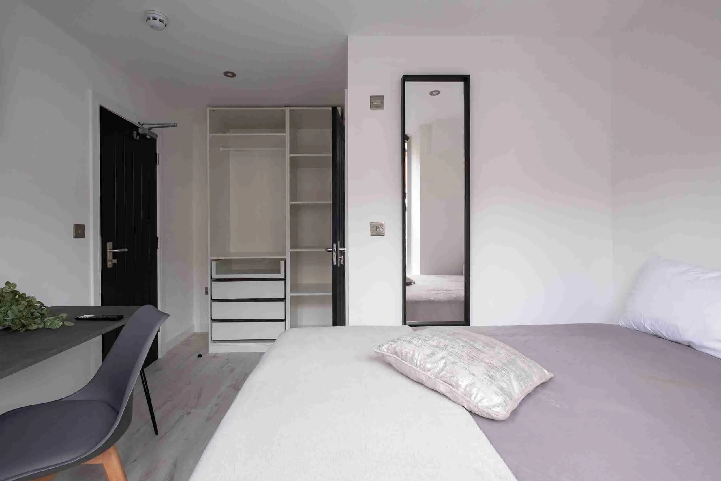 Room Vernon Street in Lincoln