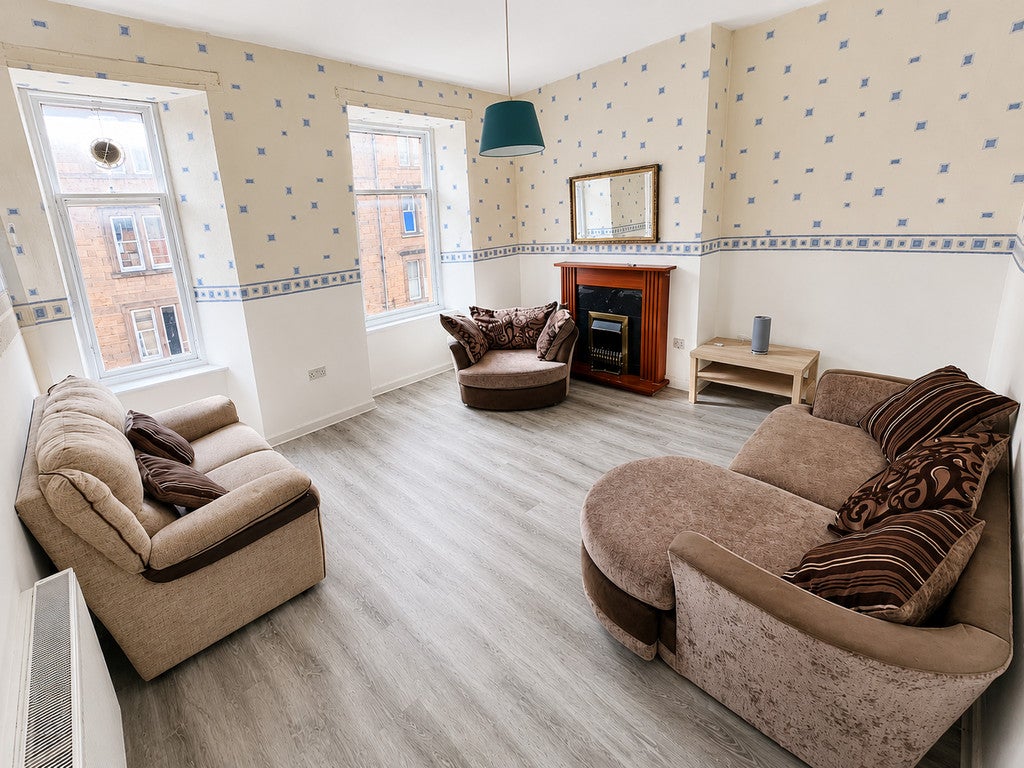 Flat Bathgate Street in Glasgow