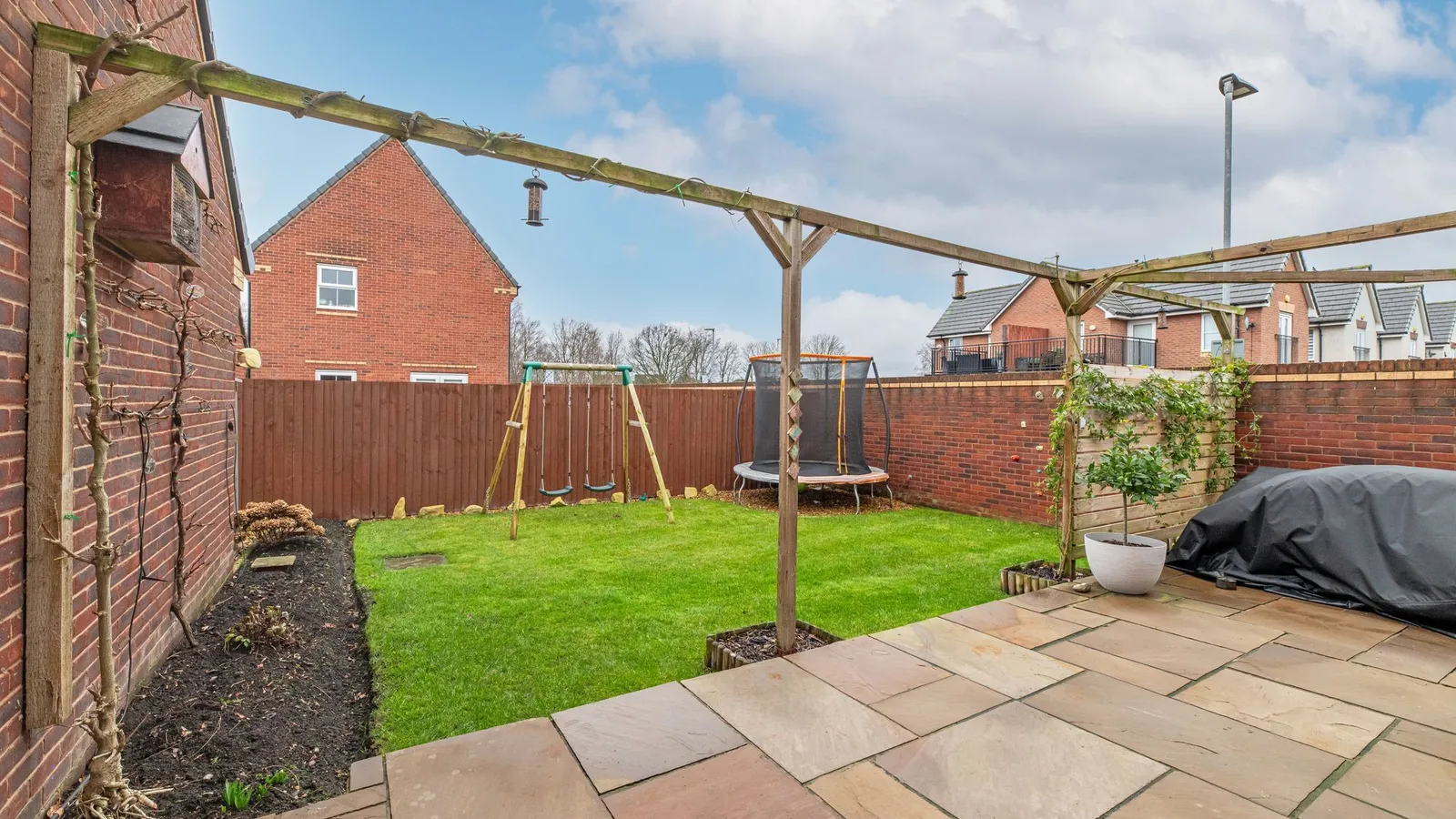 House Detroit Close in Great Sankey