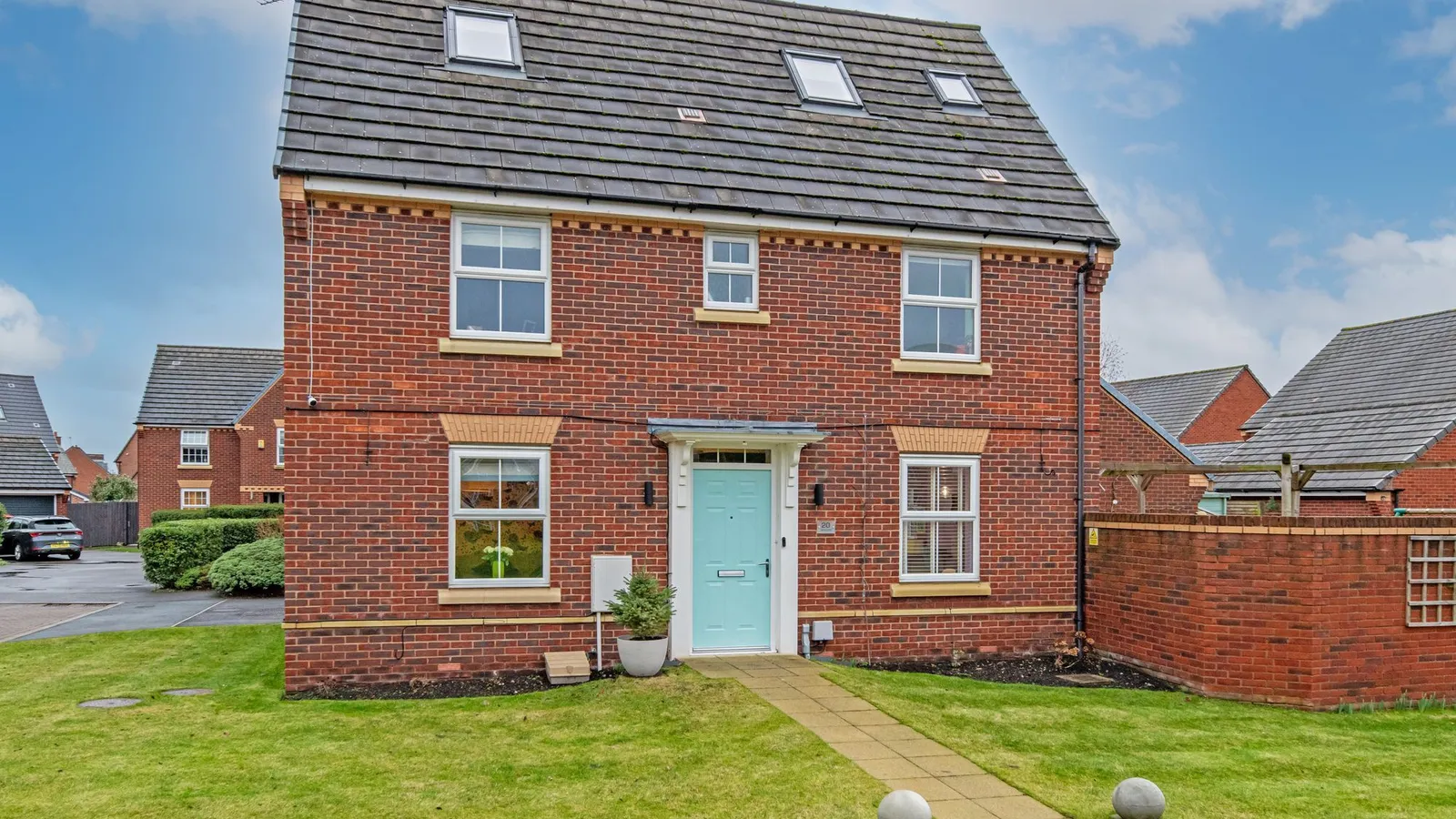 House Detroit Close in Great Sankey
