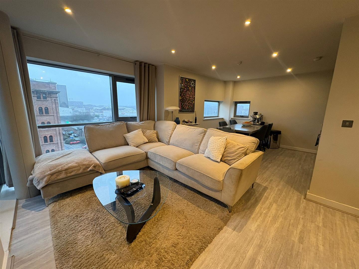 Flat William Jessop Way in Liverpool