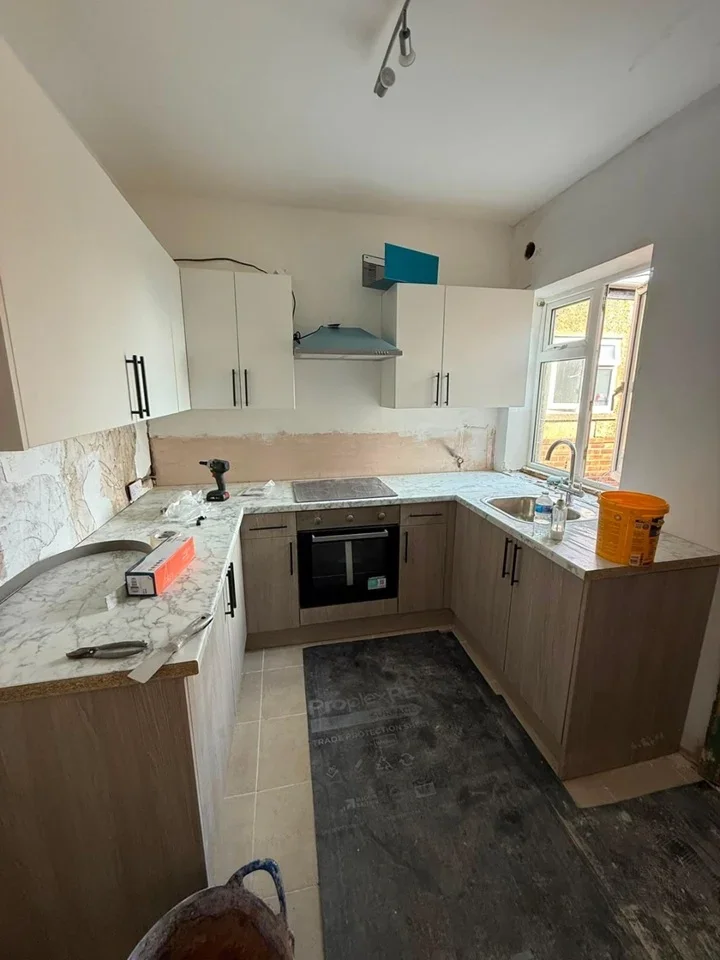 Flat Lordship Lane in Greater London