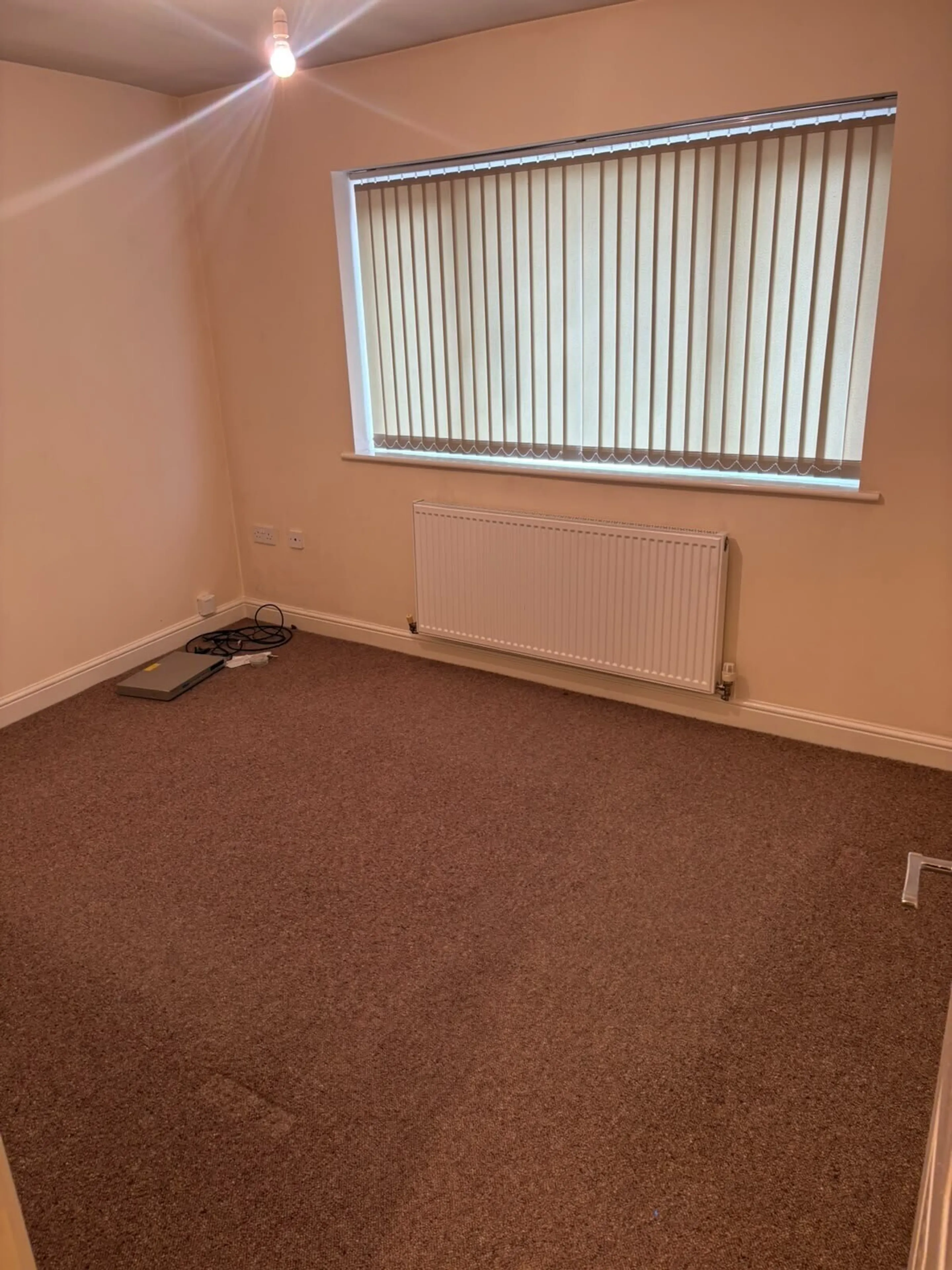 Flat Cannock Road in Wolverhampton