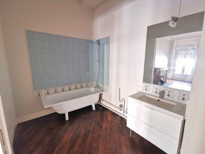 Flat Rue Joannes Mollon in Feurs