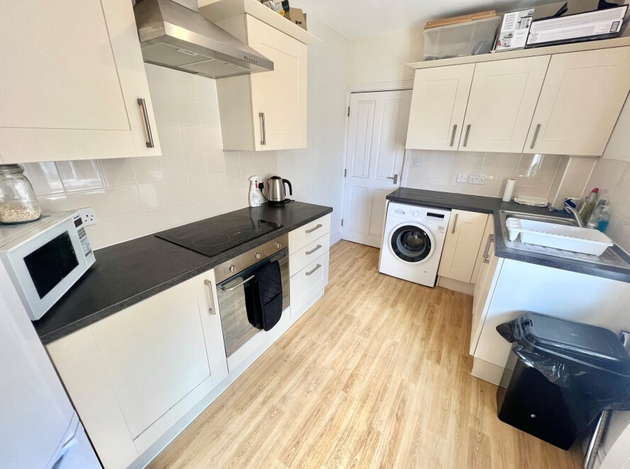 Flat Friary Close in Portsmouth