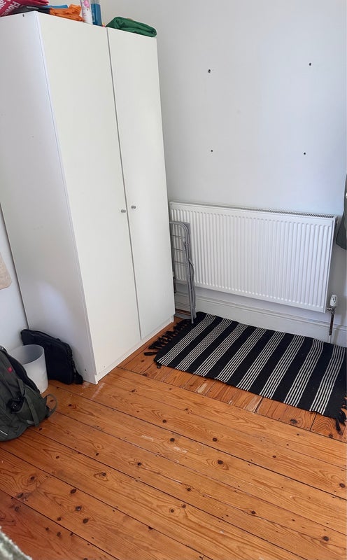 Flat Lambert Road in Greater London