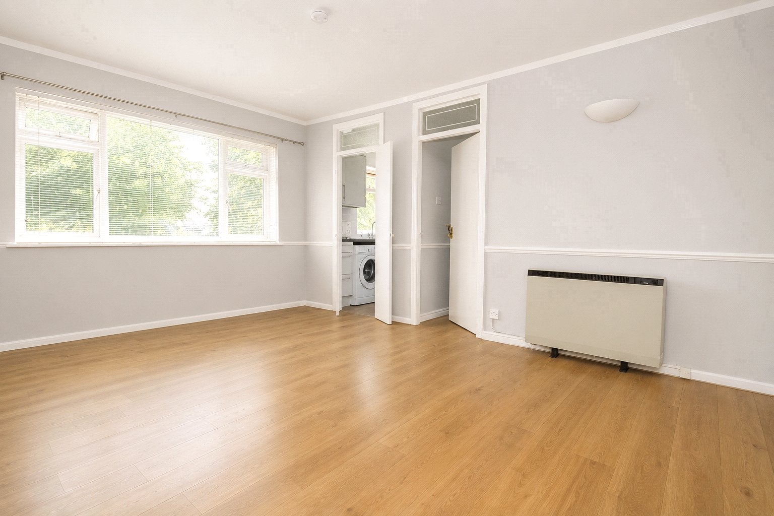 Flat Croydon Road in Greater London