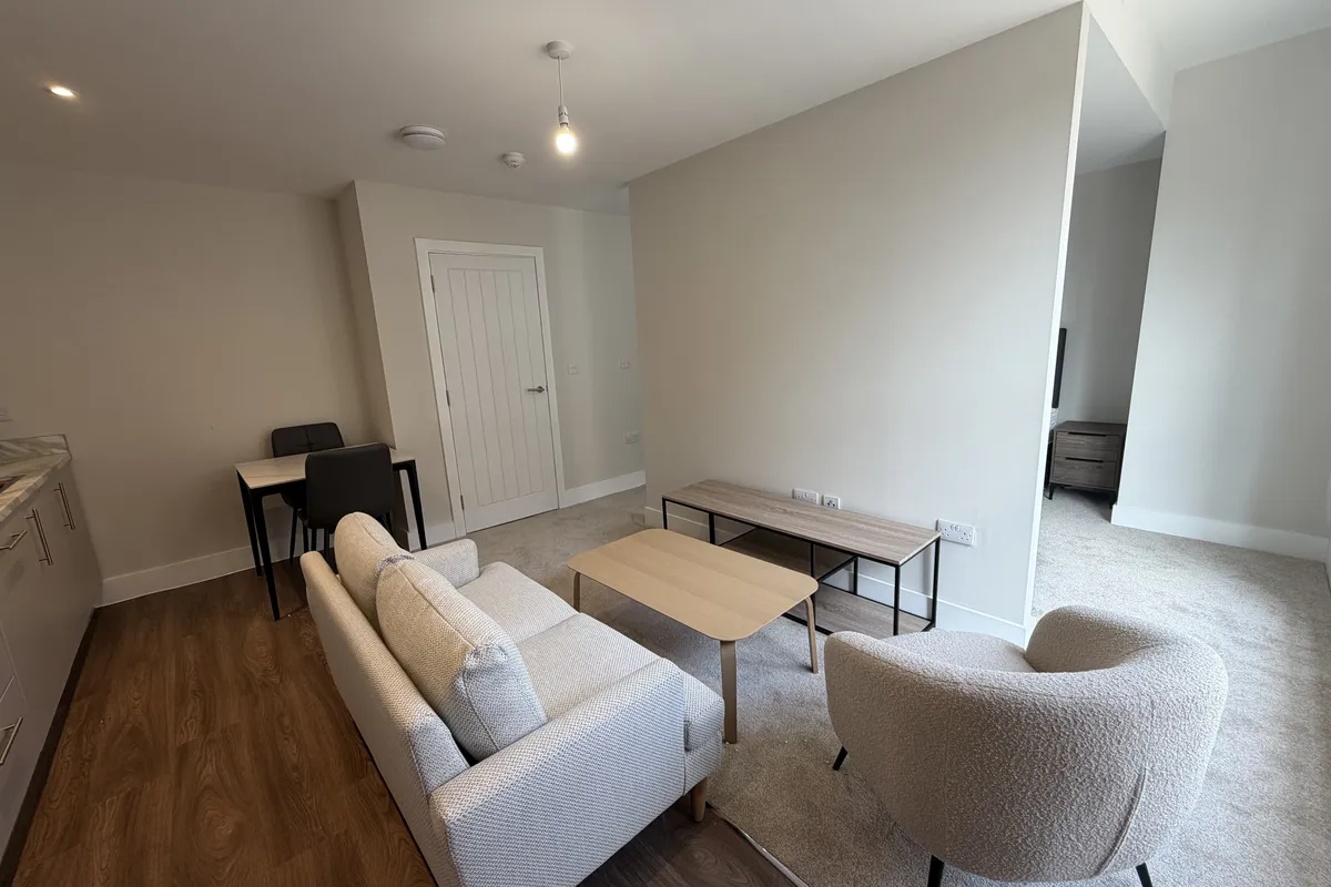 Flat Lowgate in Hull