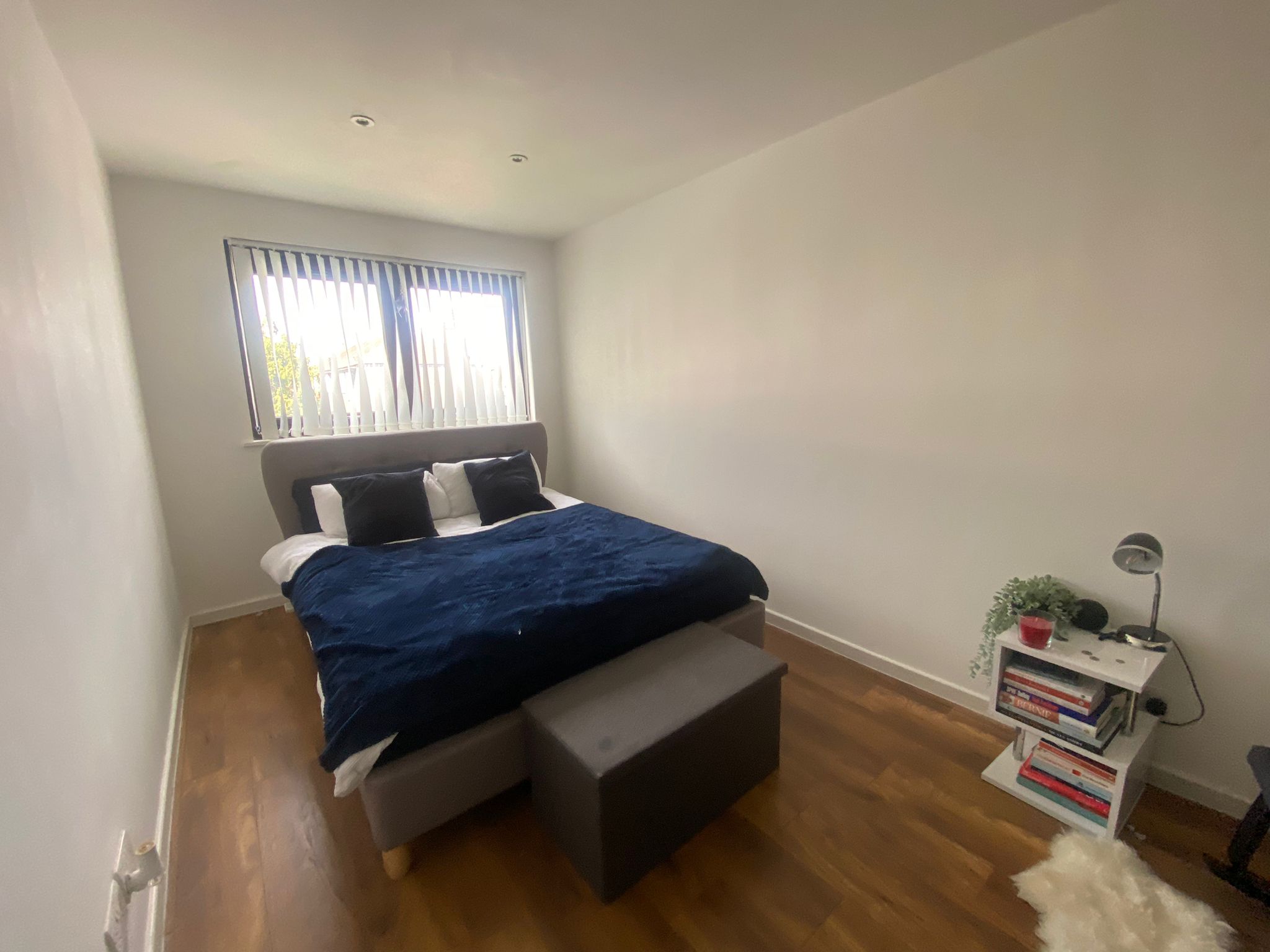 Flat Churchfields in Greater London