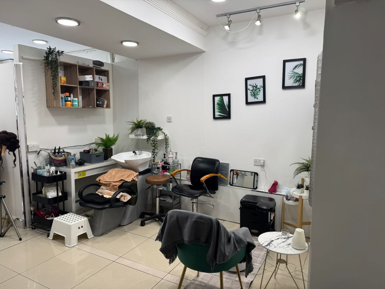 Room Cheetham Hill Road in Manchester