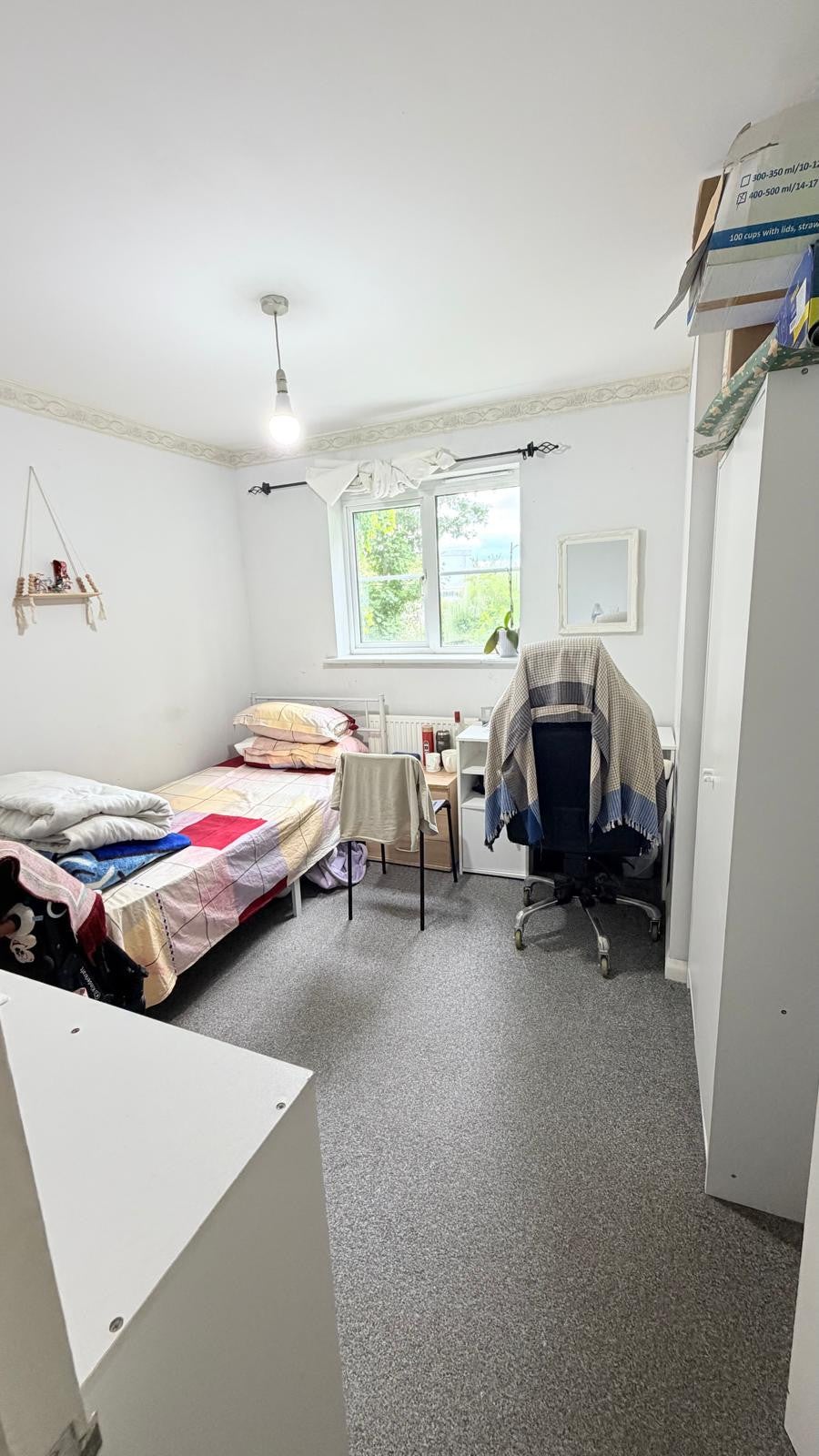 Flat Friars Close in Greater London