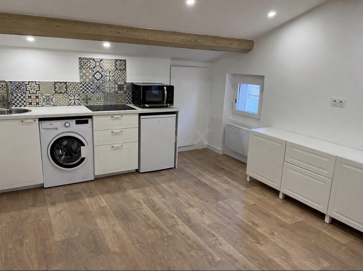 Flat Rue Mansard in Toulon