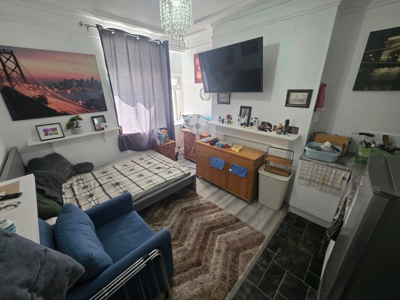 Room Hastings Road in Maidstone