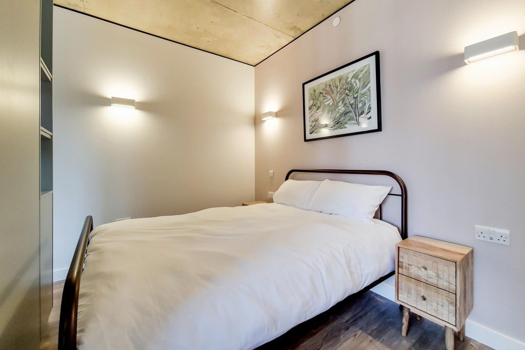 Flat First Way in Greater London