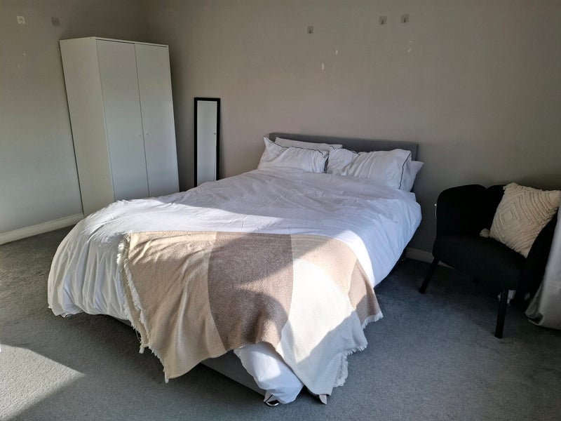 Room Grovepark Gardens in Glasgow