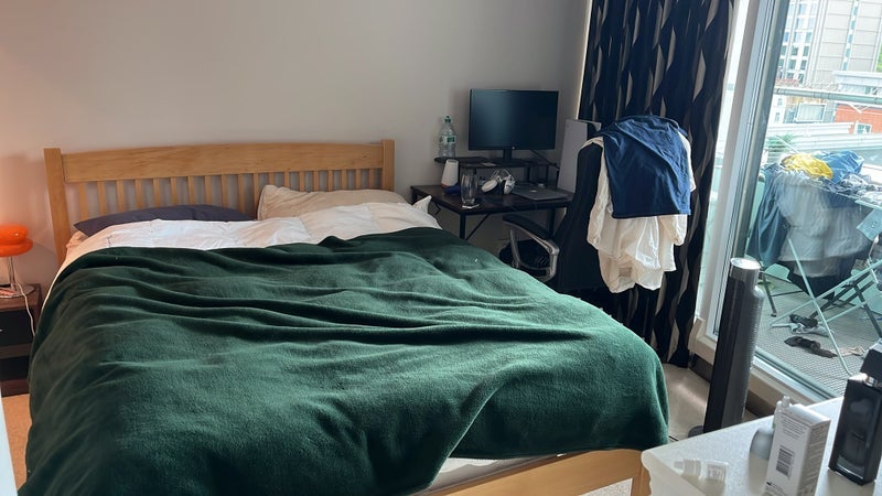 Room Westminster Bridge Road in Greater London