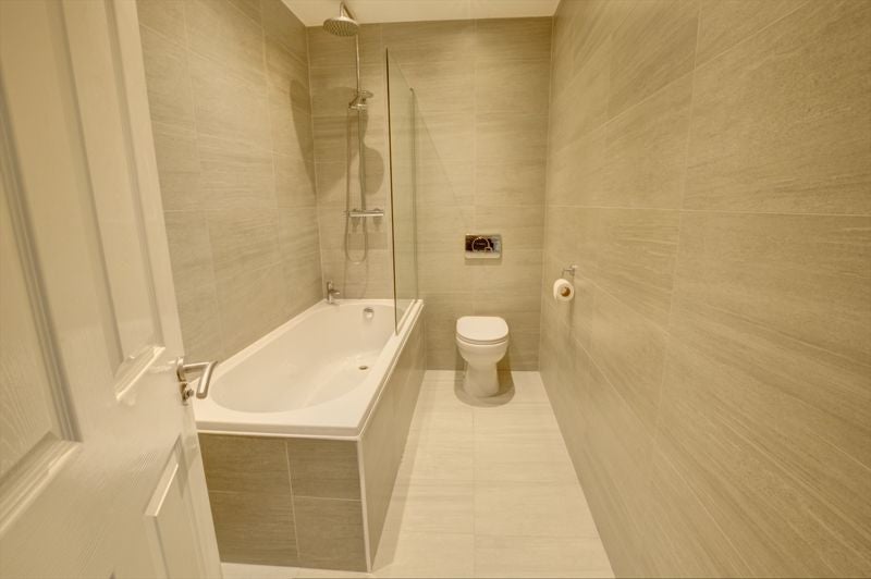 Flat Osborne Terrace in Newcastle upon Tyne