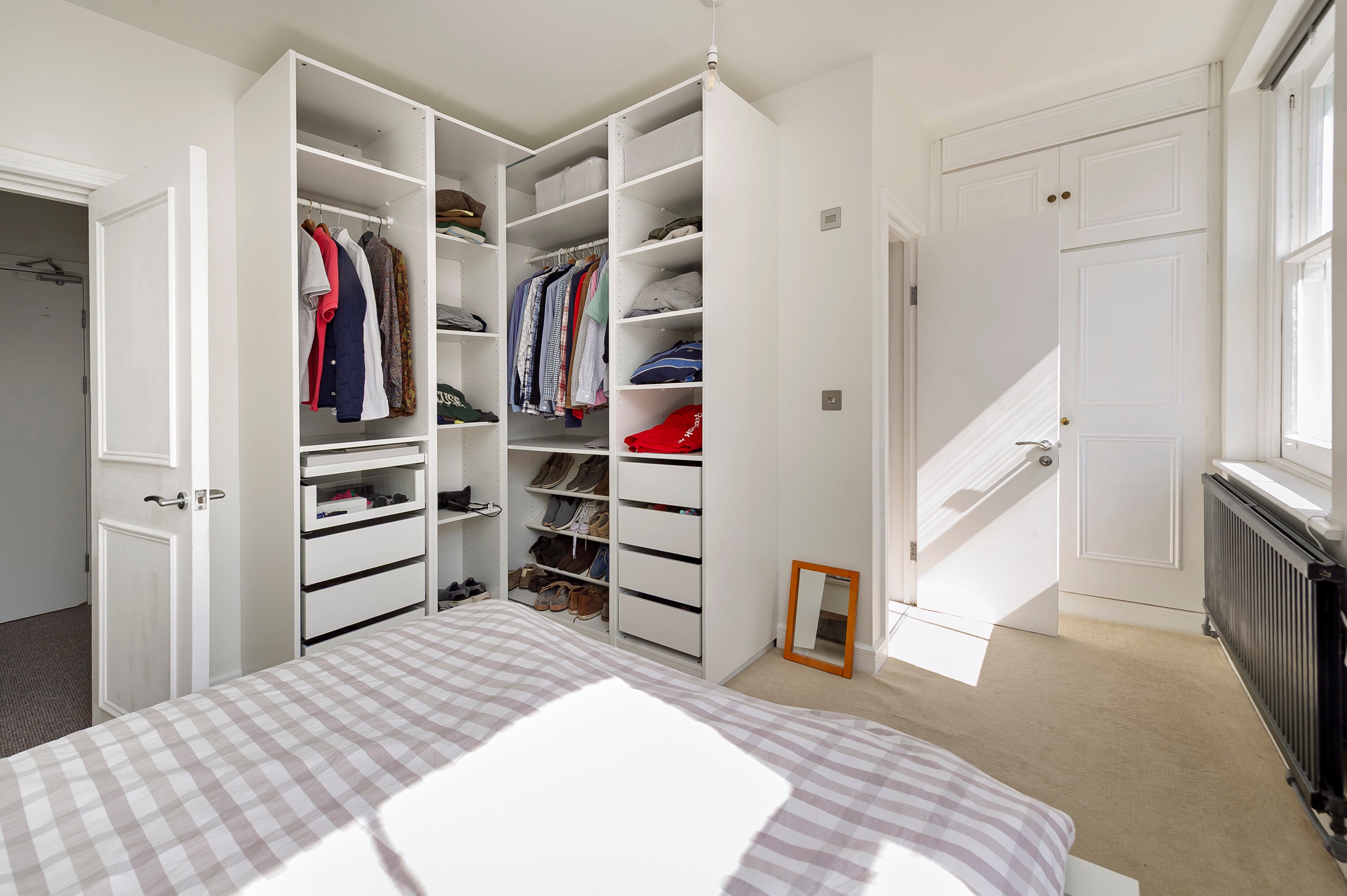 Flat Porten Road in Greater London