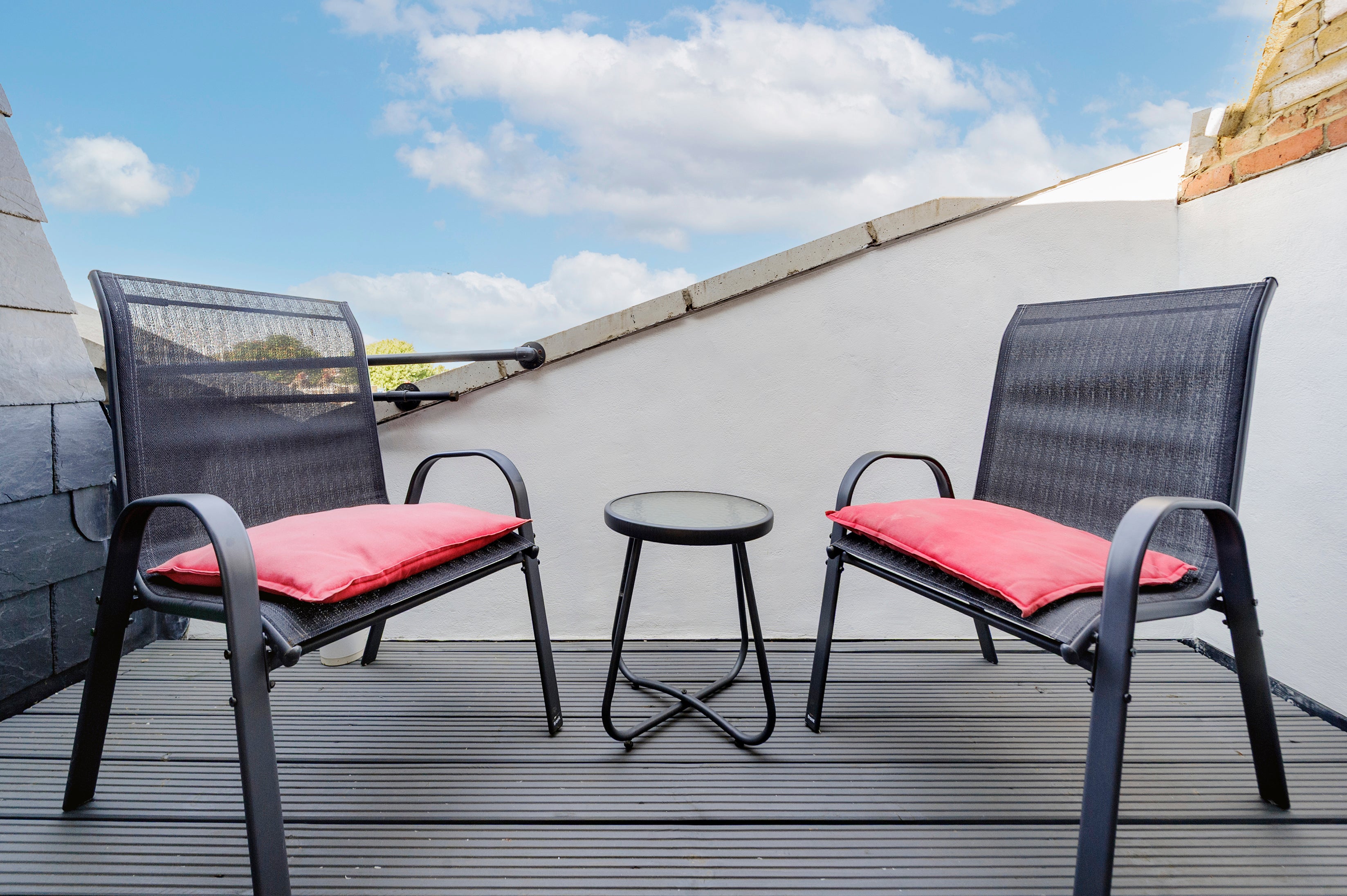 Flat Porten Road in Greater London