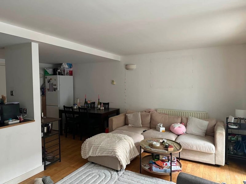 Room Key Close in Greater London