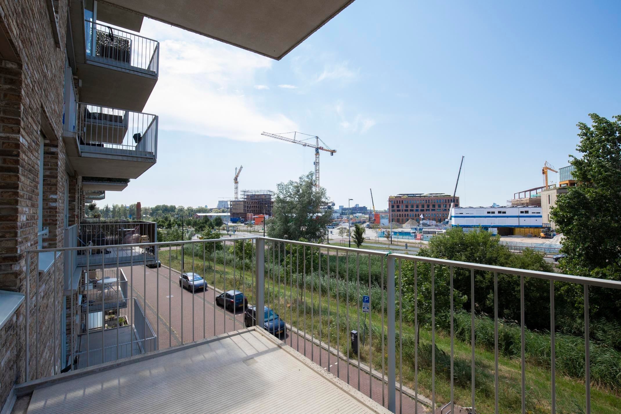 Appartement te huur: Mary van der Sluisstraat, Amsterdam