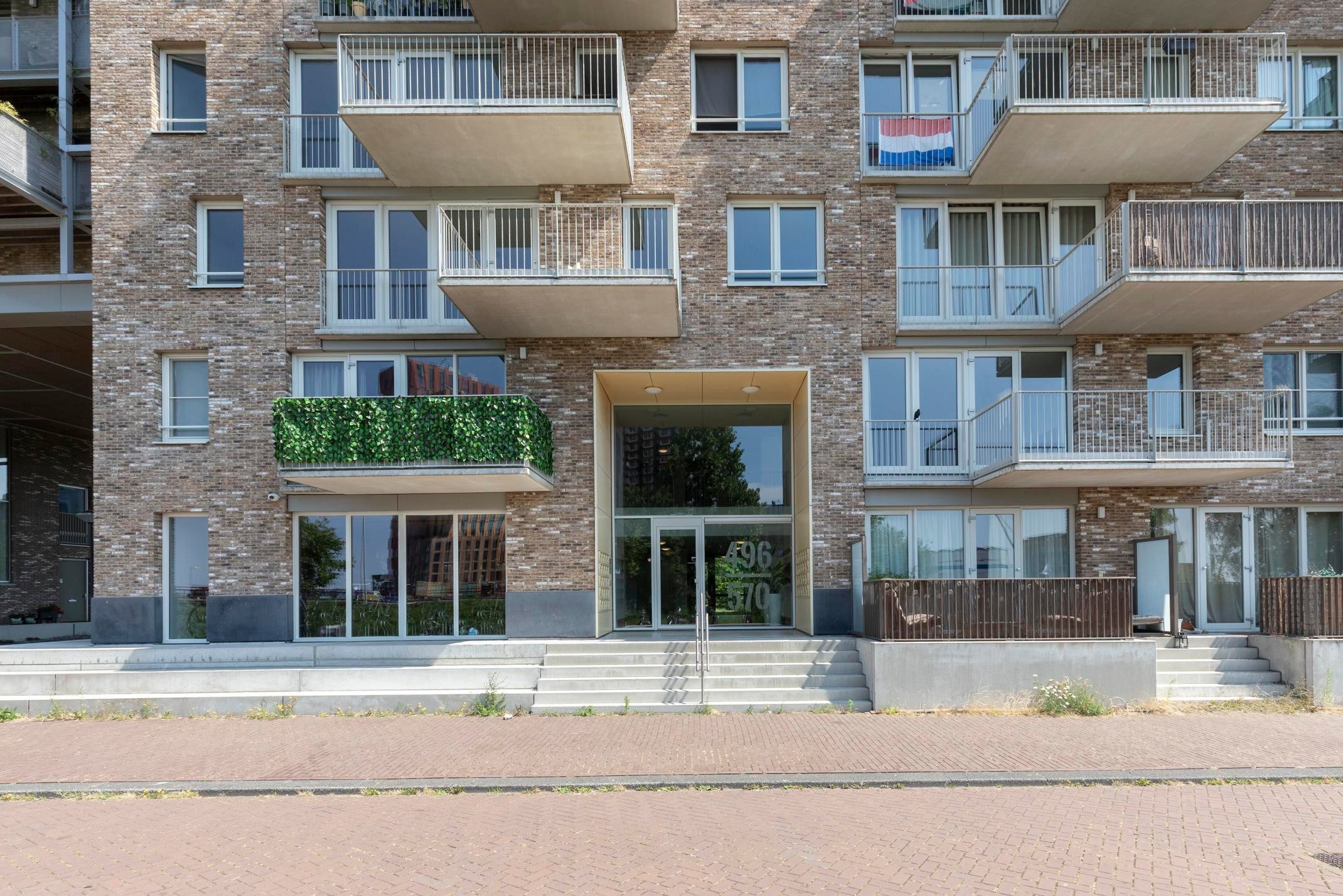 Appartement te huur: Mary van der Sluisstraat, Amsterdam