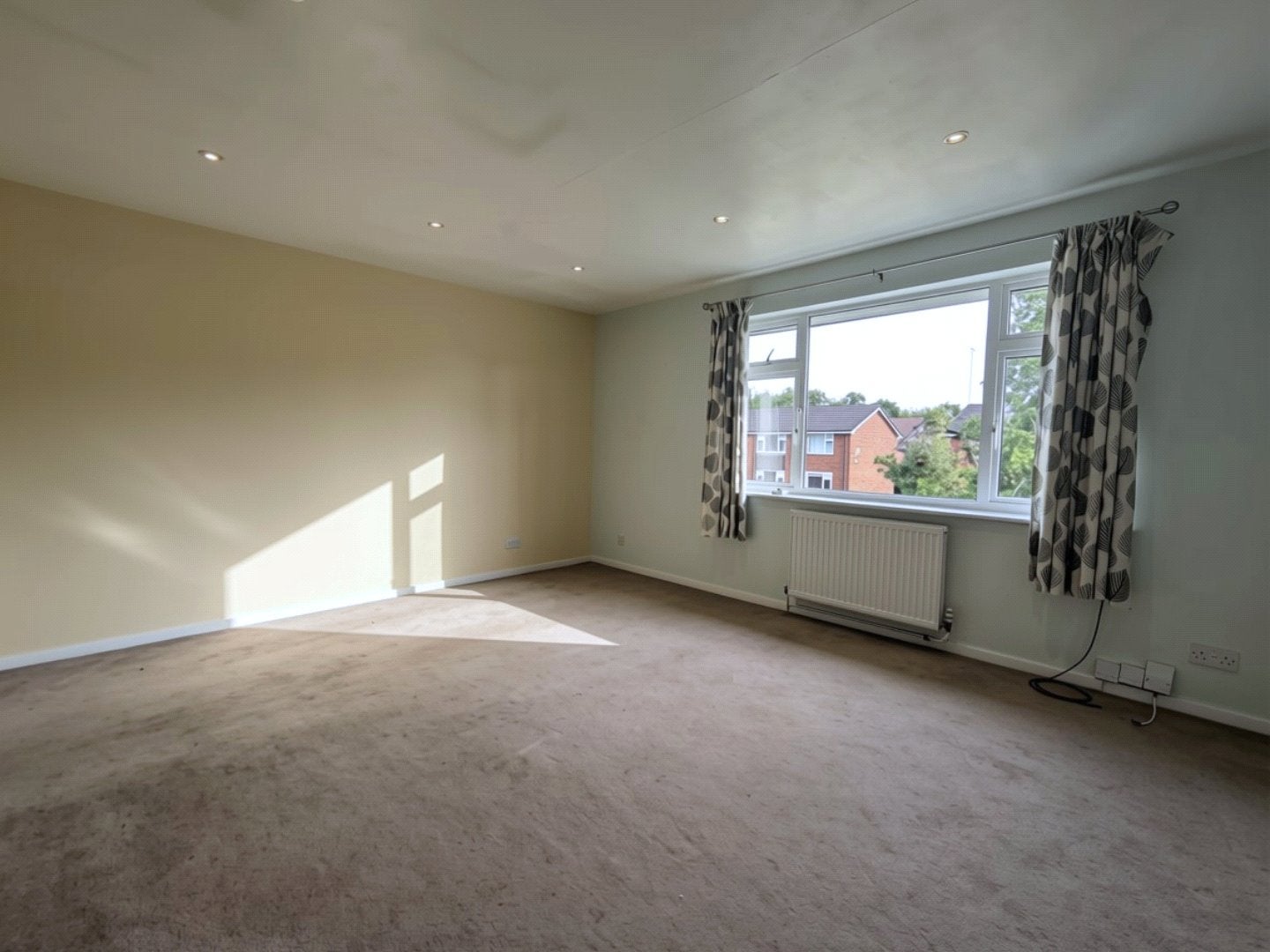 Flat Barlow Moor Court in Manchester