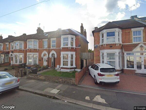 Room Hazeldene Road in Greater London