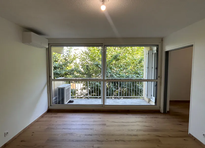 Appartement Avenue des Camarguais à Nîmes