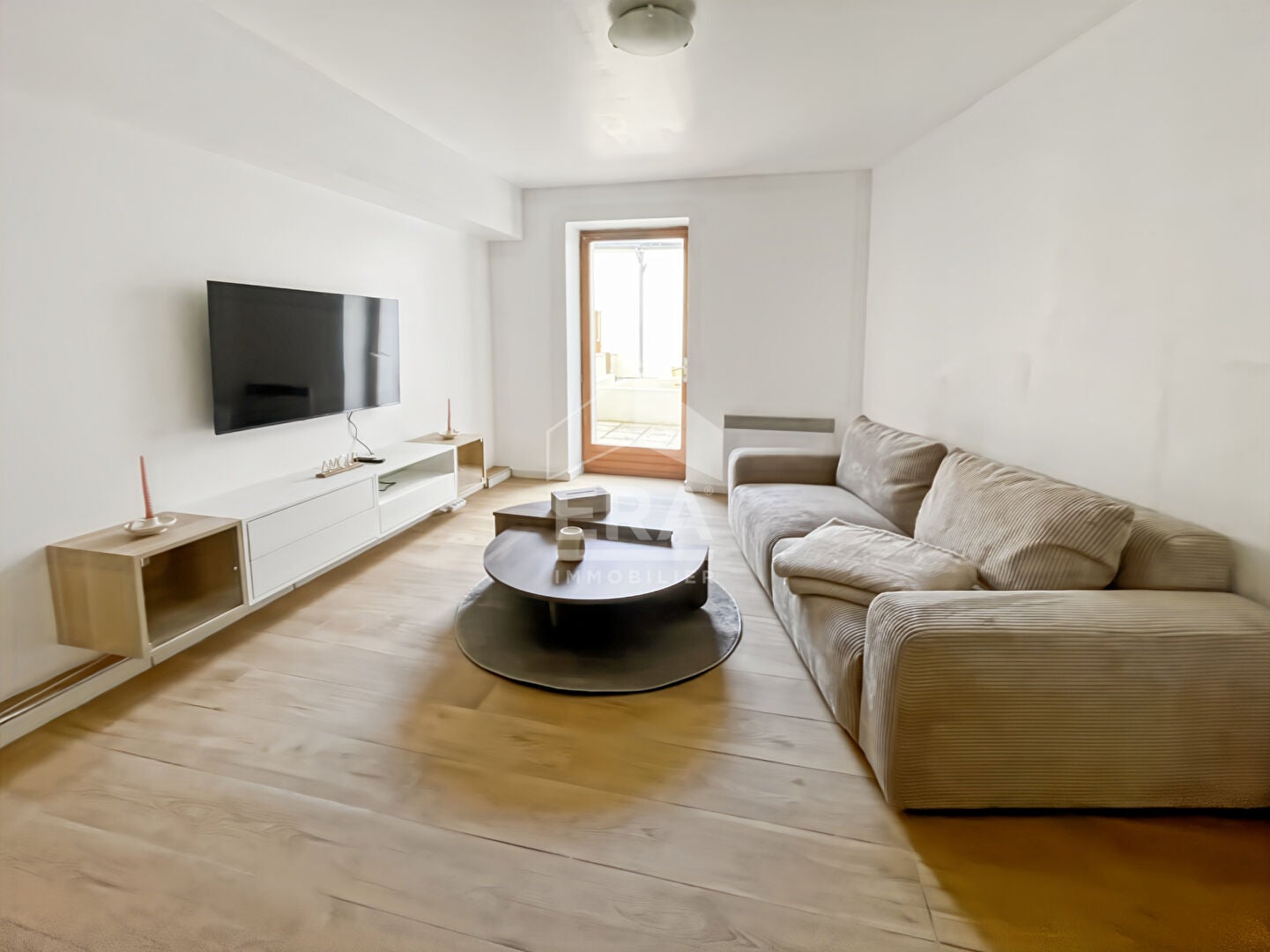 Appartement Place Notre-Dame à Étampes