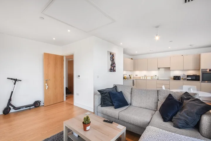 Flat Bedford Place in Greater London