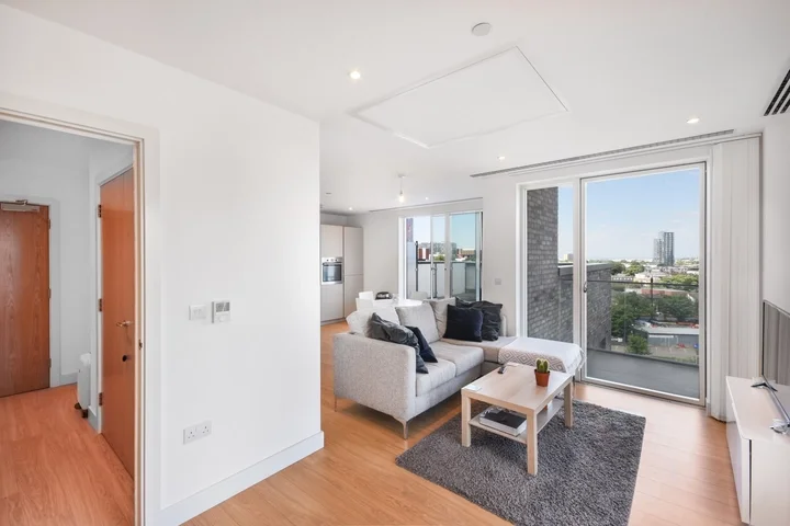 Flat Bedford Place in Greater London