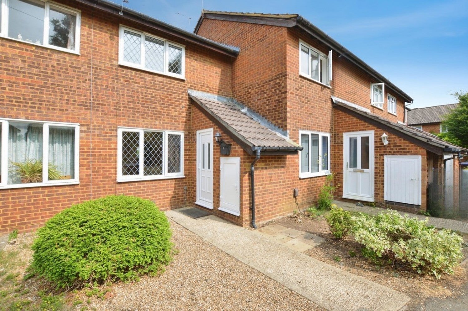 House Hamble Walk in Woking