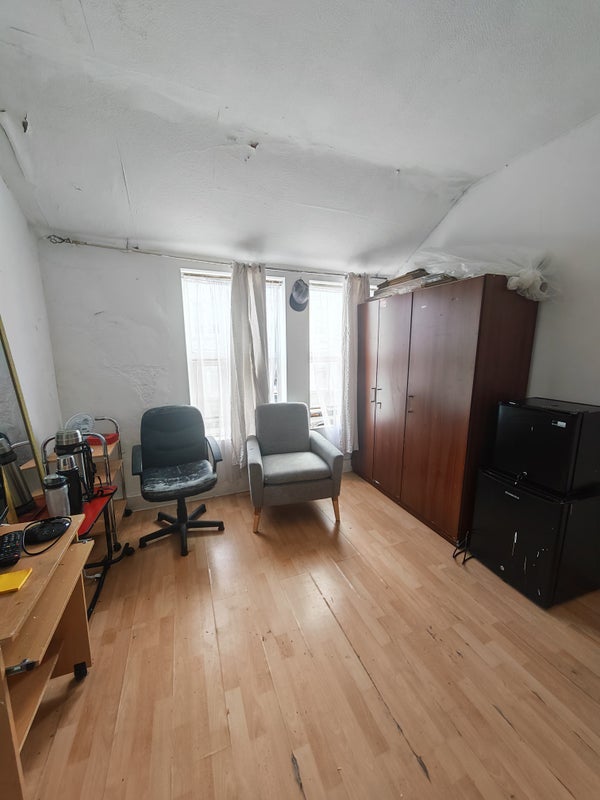 Room Staplehurst Road in Greater London