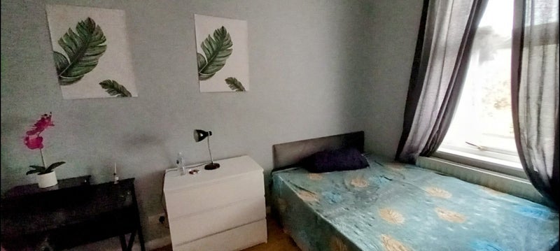 Room Gondar Gardens in Greater London