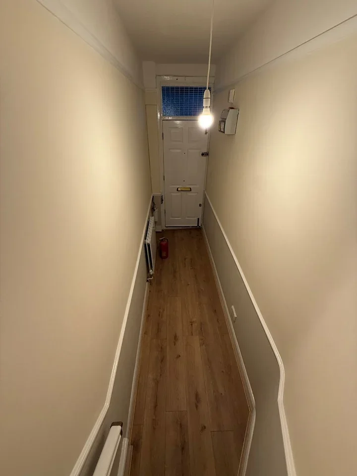 Flat Conewood Street in Greater London