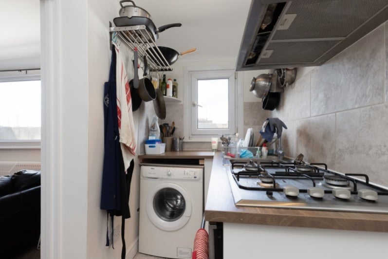 Flat Belgrave Road in City of Westminster