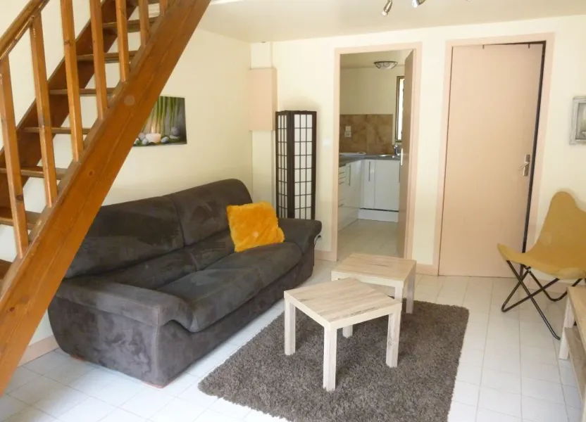 Flat Rue de la Colinière in Viglain