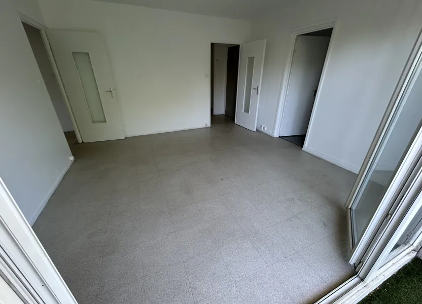 Appartement Rue Lucie Aubrac à Saint-Maurice-de-Beynost