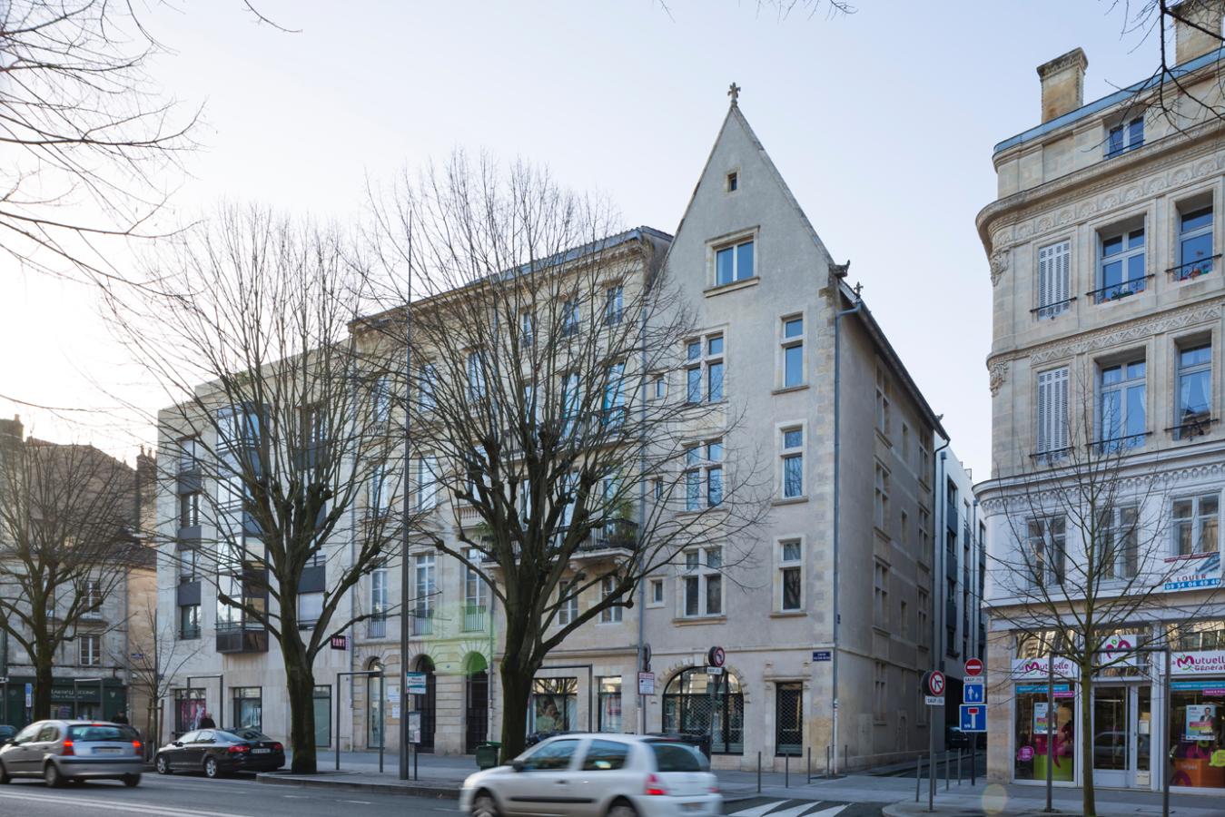 Flat Cours Victor Hugo in Bordeaux