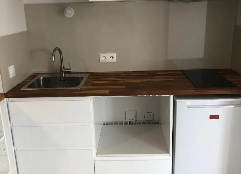 Flat Rue Clémence Royer in Rennes