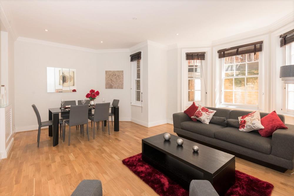 Flat Duke Street in City of Westminster