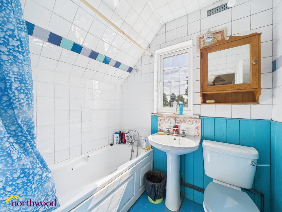 Room Easington Road in Cherwell District