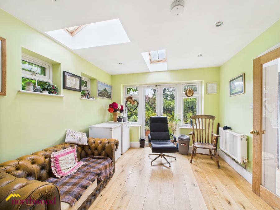 Room Easington Road in Cherwell District