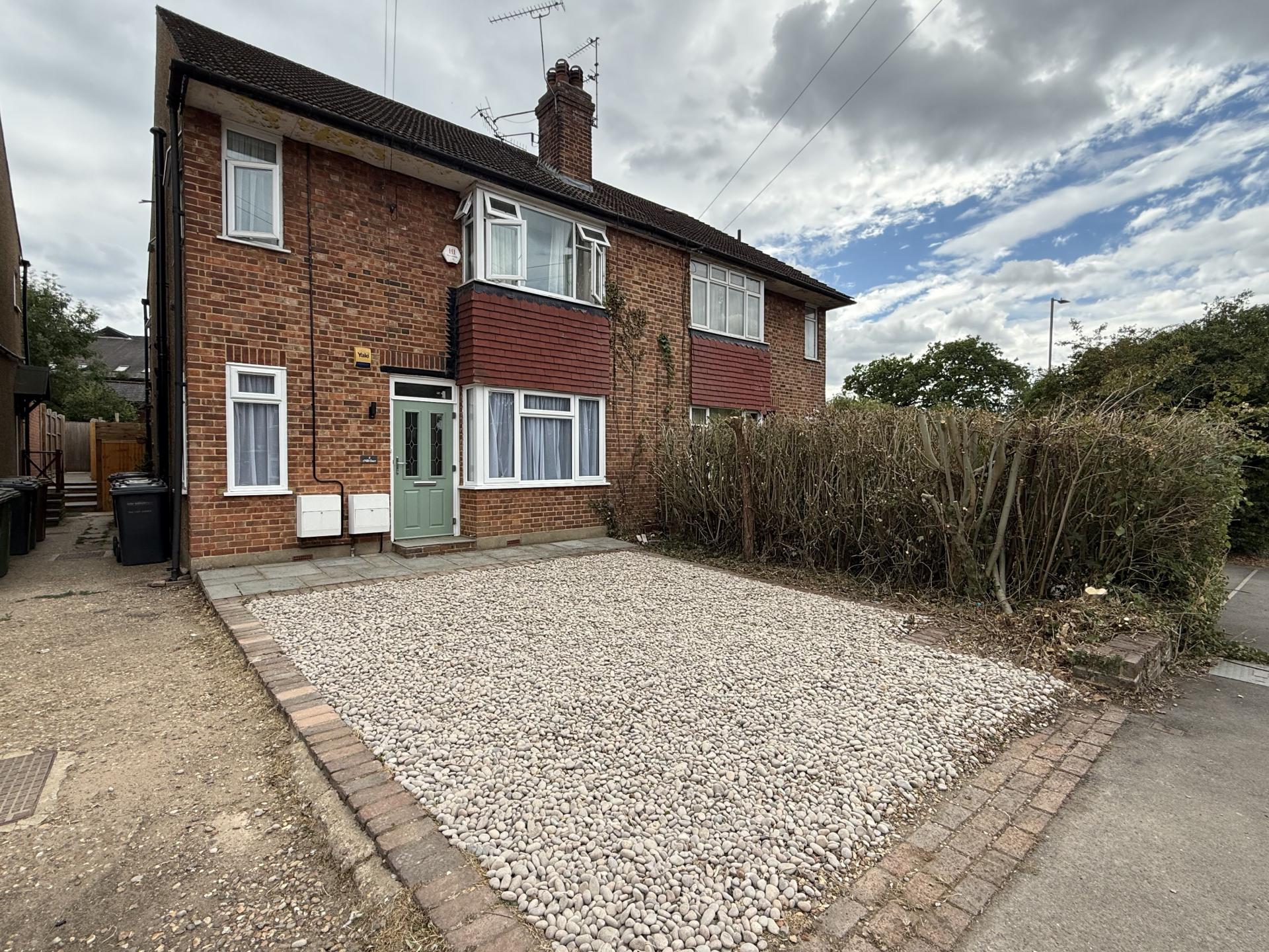 Flat Hill Rise in Hertsmere