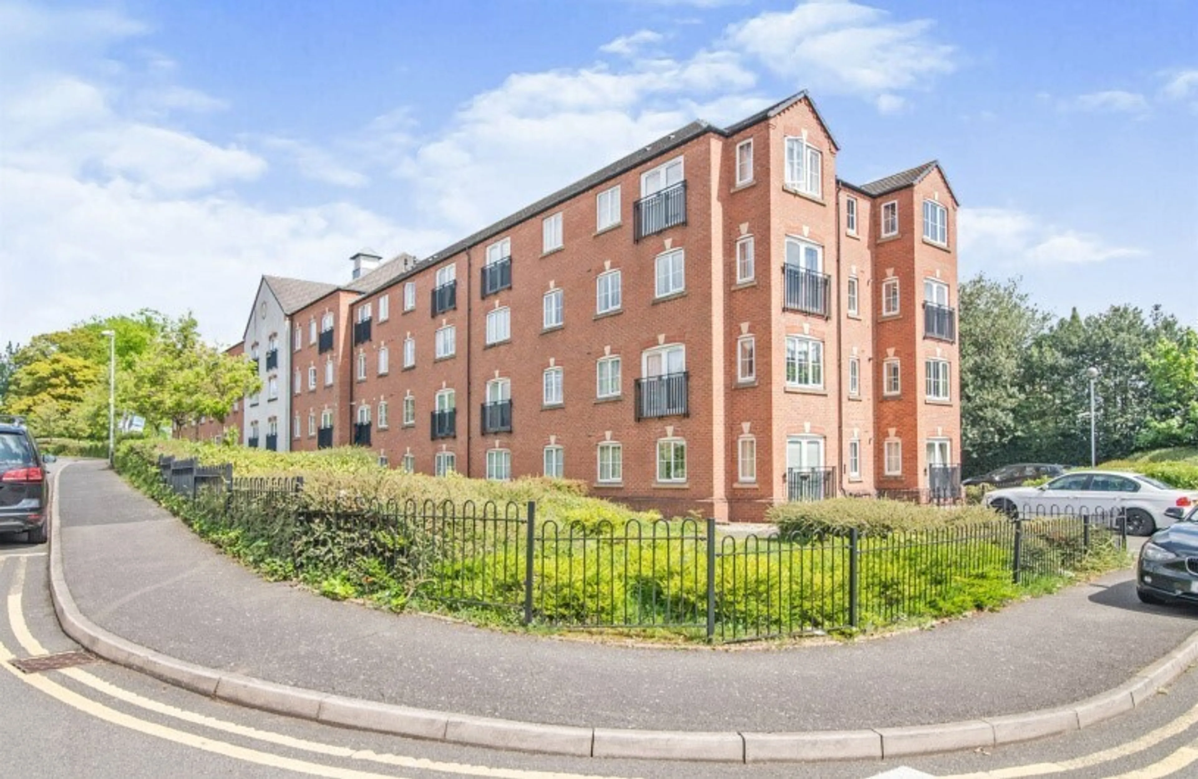 Flat Hodder Grove in Sandwell