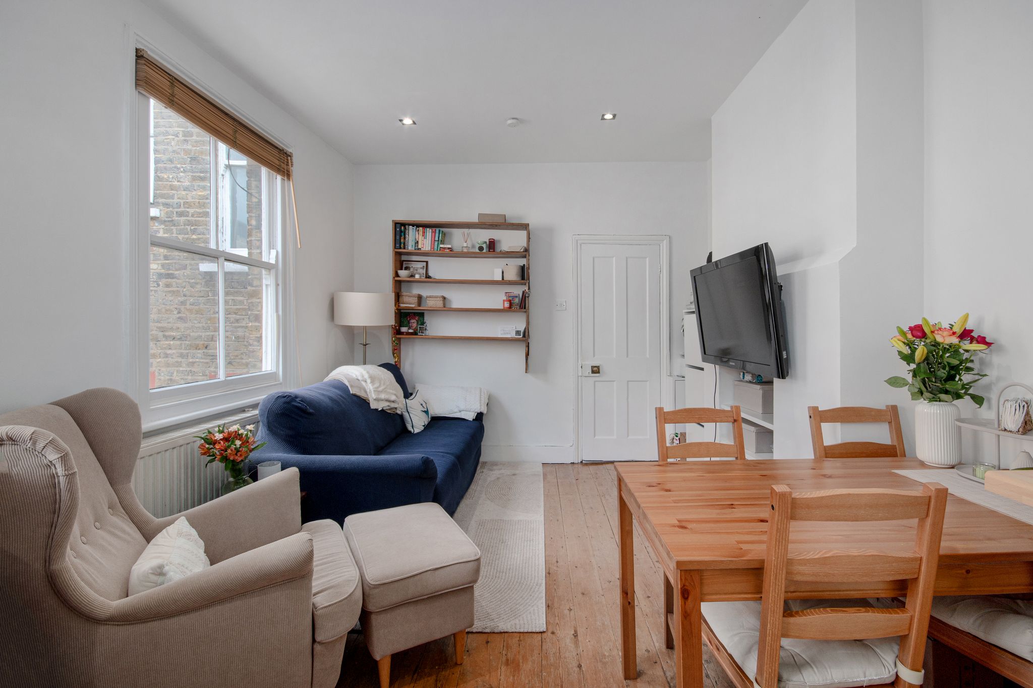 Flat Lochaline Street in Greater London