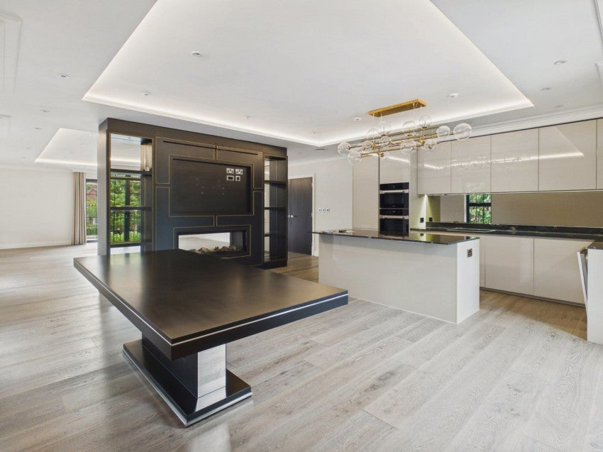 Flat Scotswood Close in Penn